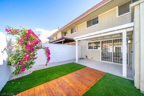 2482 Paradise Village Way Las Vegas NV 89120