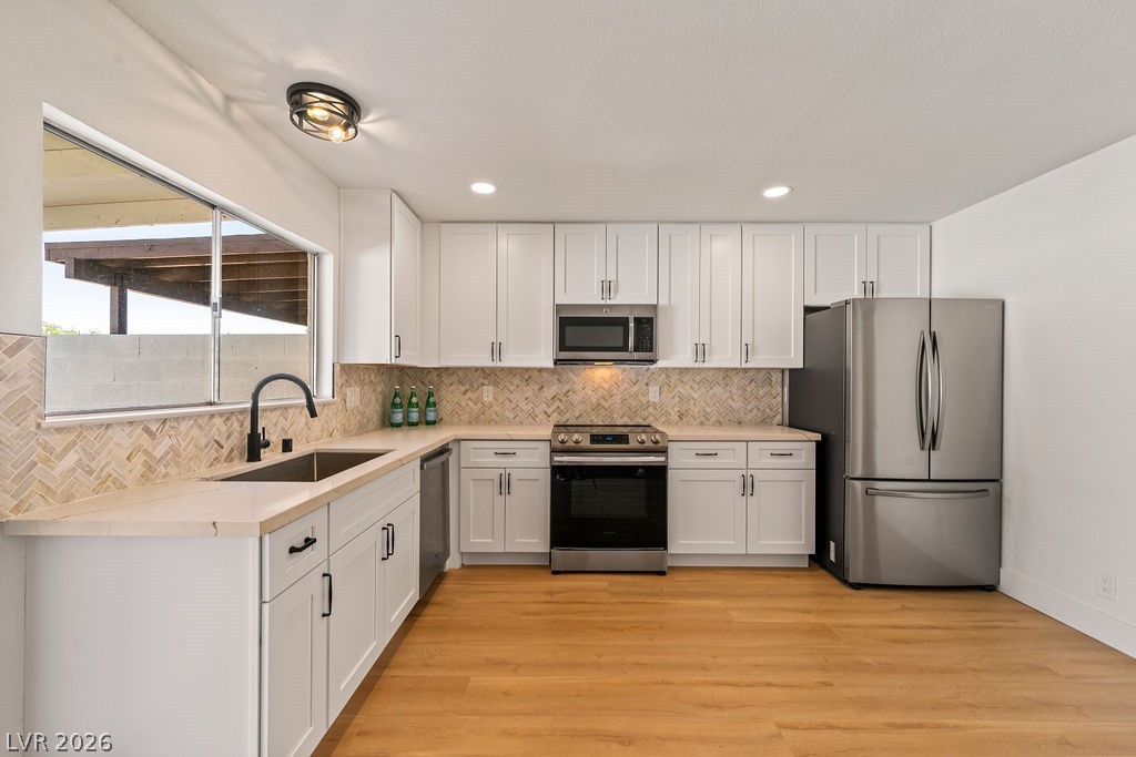 2482 Paradise Village Way Las Vegas NV 89120