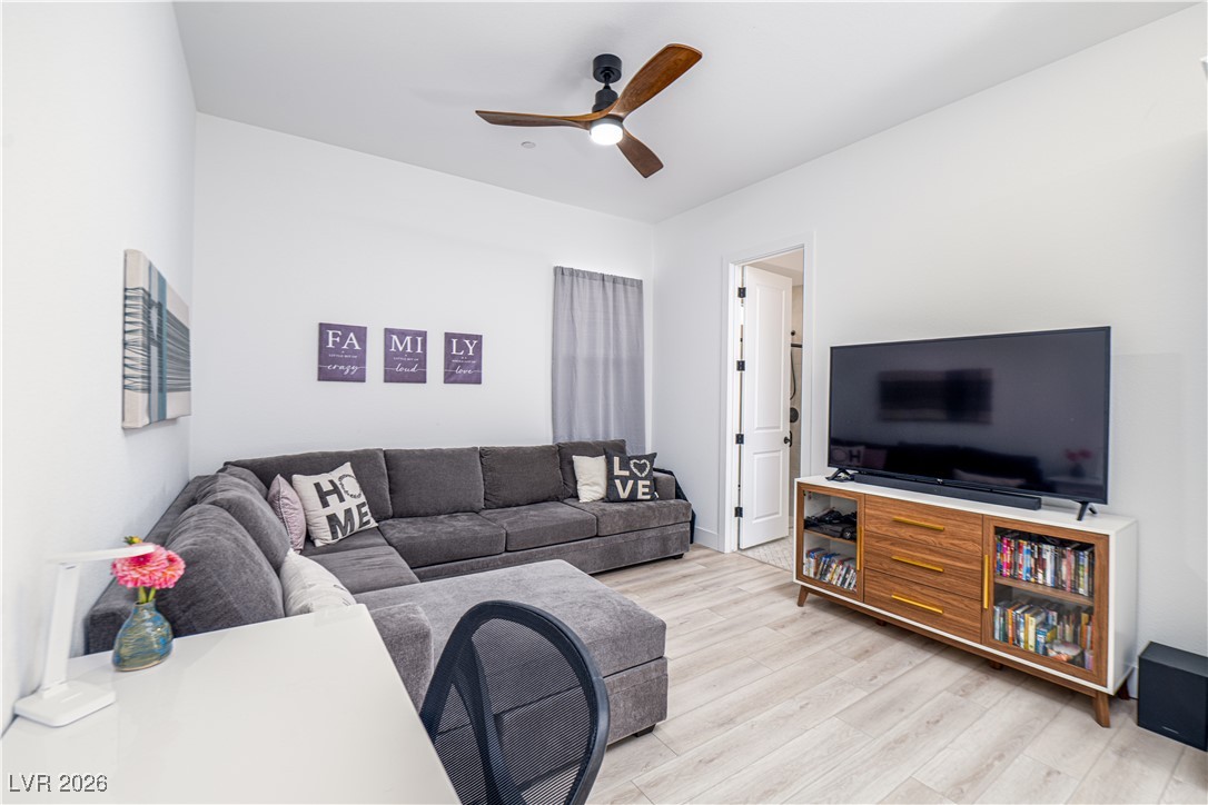 207 Cactus Sunrise Street Las Vegas NV 89138