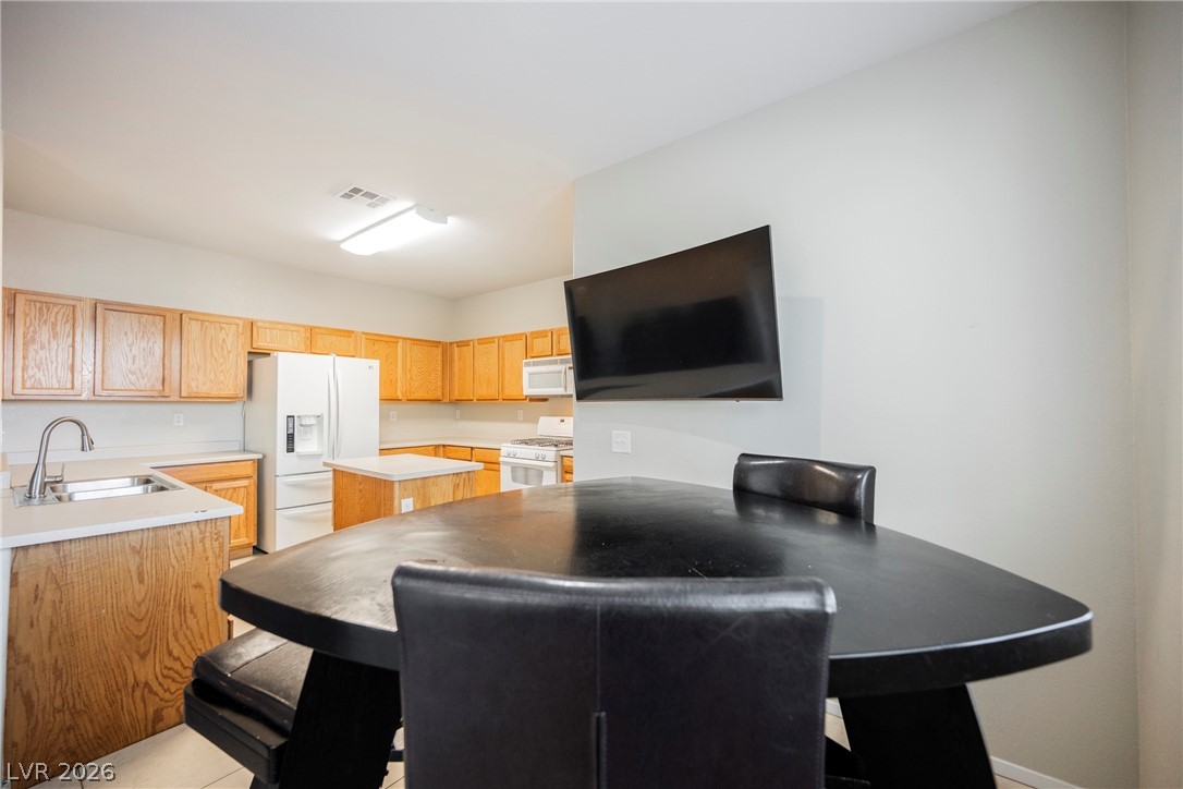 6682 Higger Tor Avenue Las Vegas NV 89139