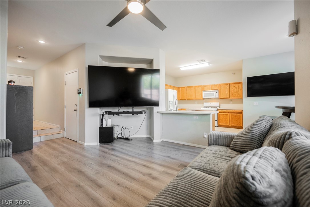 6682 Higger Tor Avenue Las Vegas NV 89139