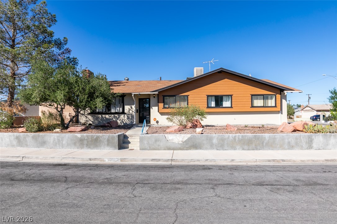 2117 Las Flores Street Las Vegas NV 89102