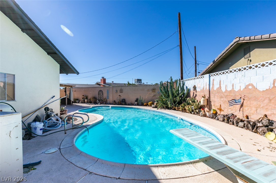 2117 Las Flores Street Las Vegas NV 89102