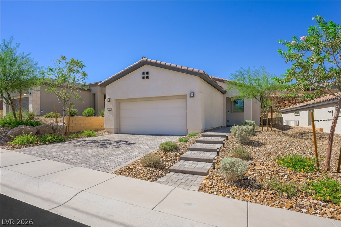 69 Stone Bluff Lane Henderson NV 89011