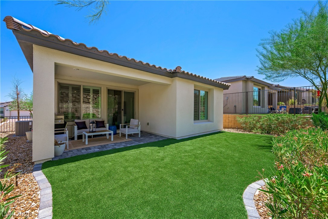 69 Stone Bluff Lane Henderson NV 89011
