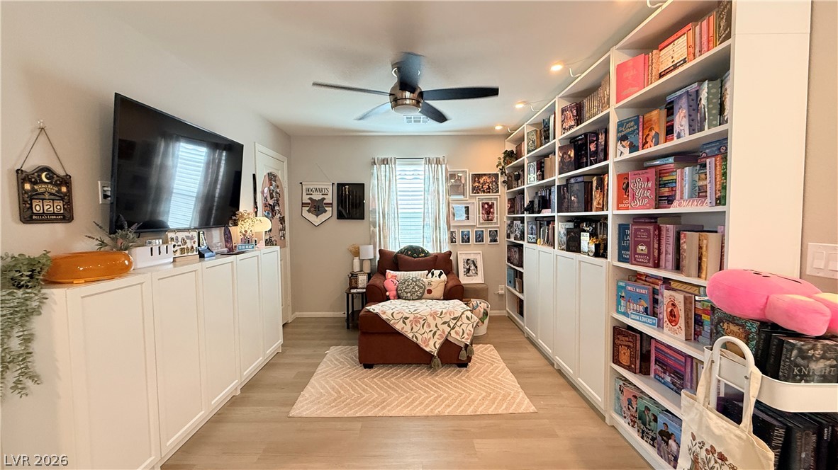 5557 Anshan Street Las Vegas NV 89148