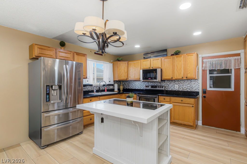 4092 East Harmon Avenue Las Vegas NV 89121