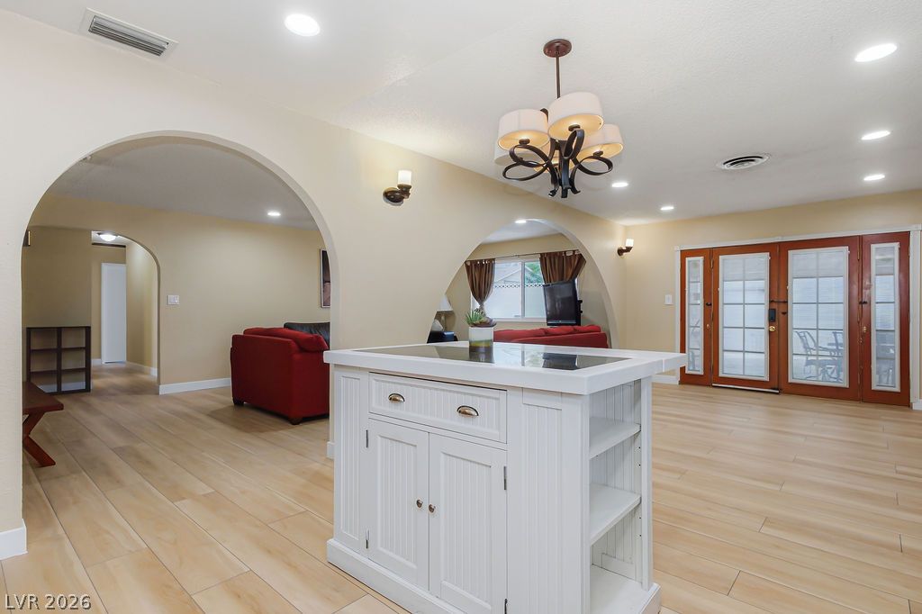 4092 East Harmon Avenue Las Vegas NV 89121