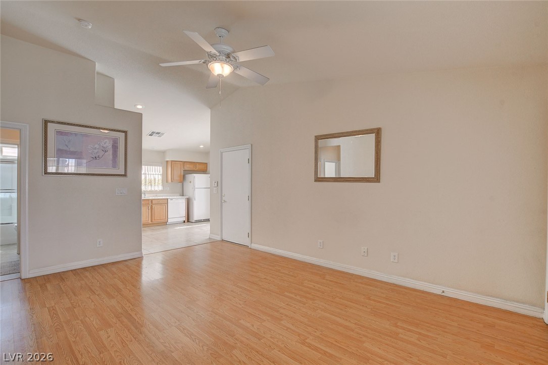8575 Little Fox Street Las Vegas NV 89123