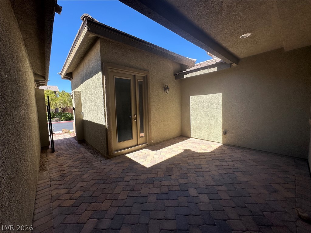 8212 Chimney Bluffs Street North Las Vegas NV 89085