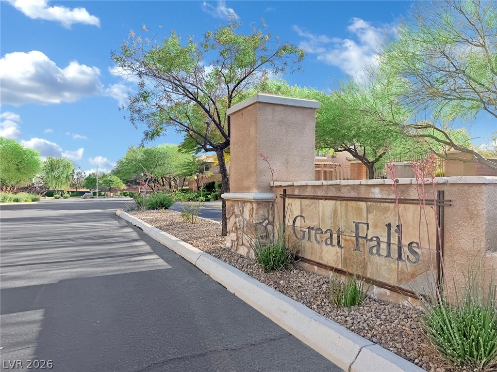 10283 Eve Springs Street Las Vegas NV 89178