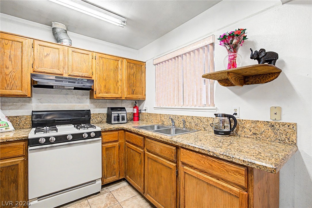 2380 Sierra Sunrise Street Las Vegas NV 89156