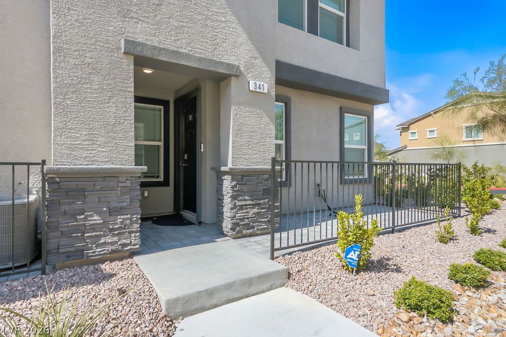 341 Summer Sparrow Avenue Henderson NV 89011