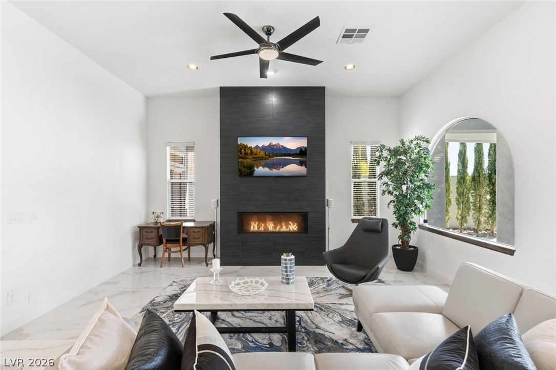 11471 Timber Mountain Avenue Las Vegas NV 89135