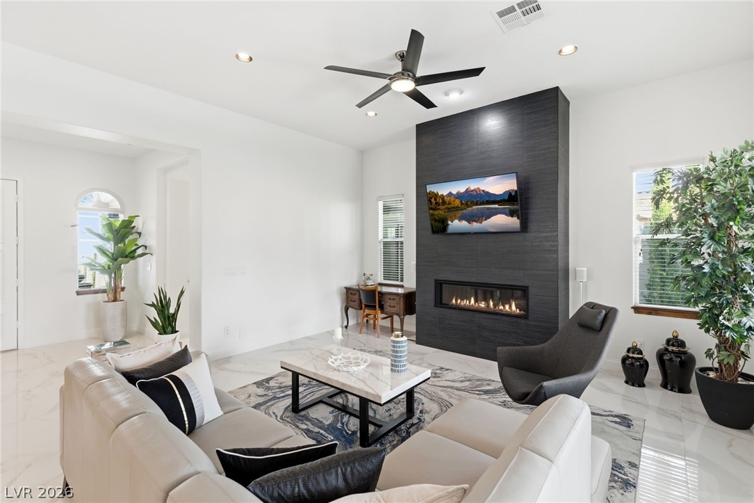 11471 Timber Mountain Avenue Las Vegas NV 89135