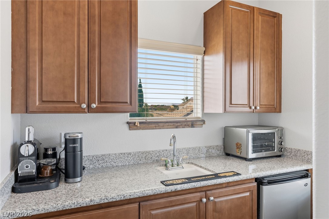 11471 Timber Mountain Avenue Las Vegas NV 89135