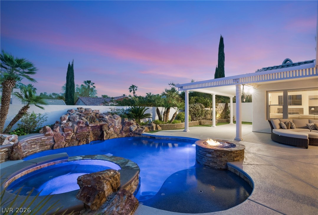 11471 Timber Mountain Avenue Las Vegas NV 89135