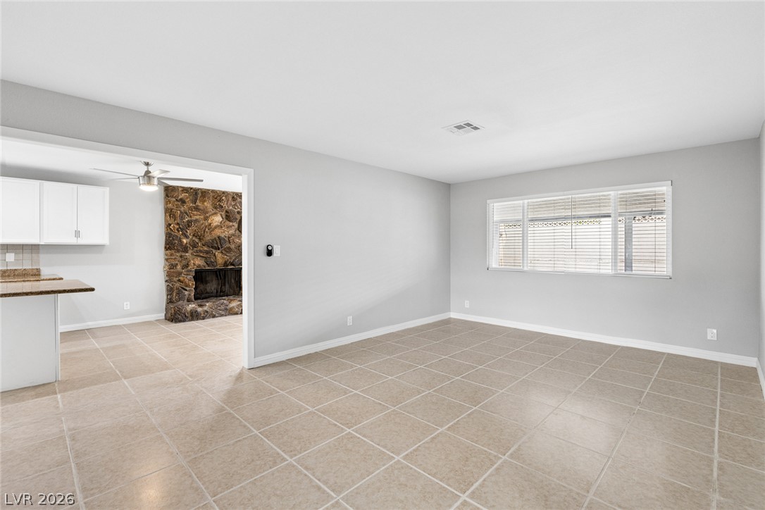 4051 Springhill Avenue Las Vegas NV 89121