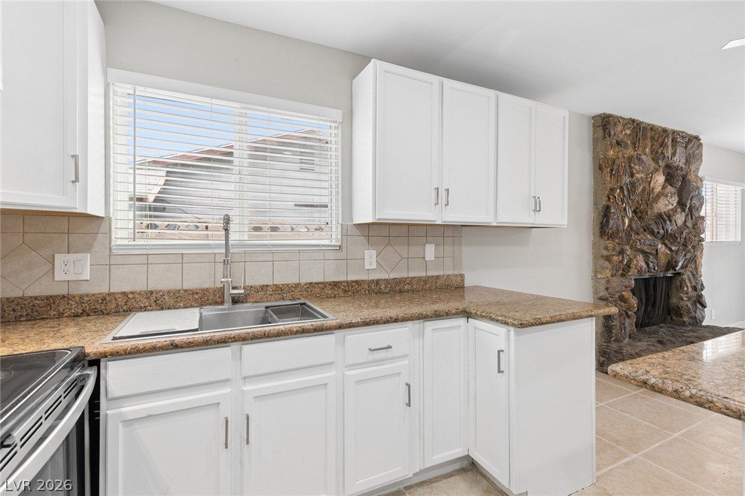 4051 Springhill Avenue Las Vegas NV 89121