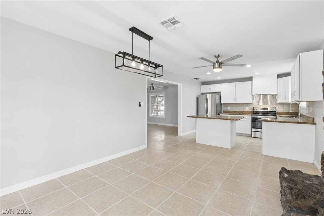 4051 Springhill Avenue Las Vegas NV 89121