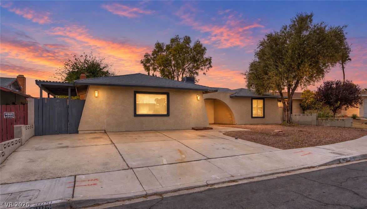 4051 Springhill Avenue Las Vegas NV 89121