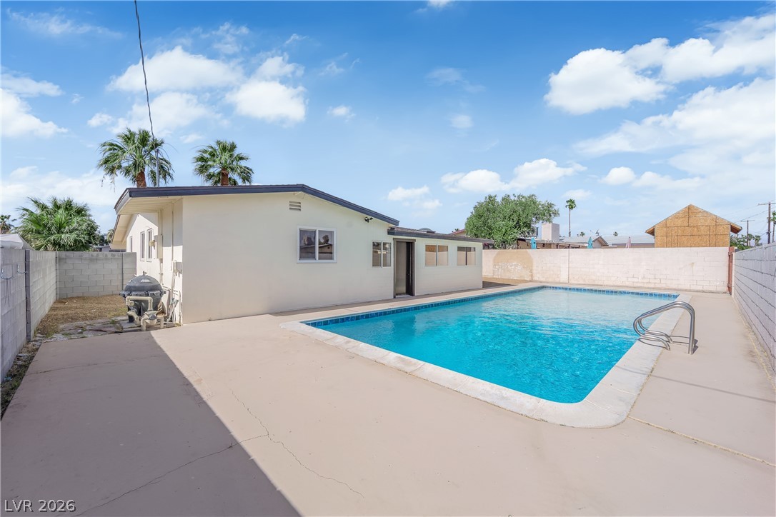 4112 Las Lomas Avenue Las Vegas NV 89102