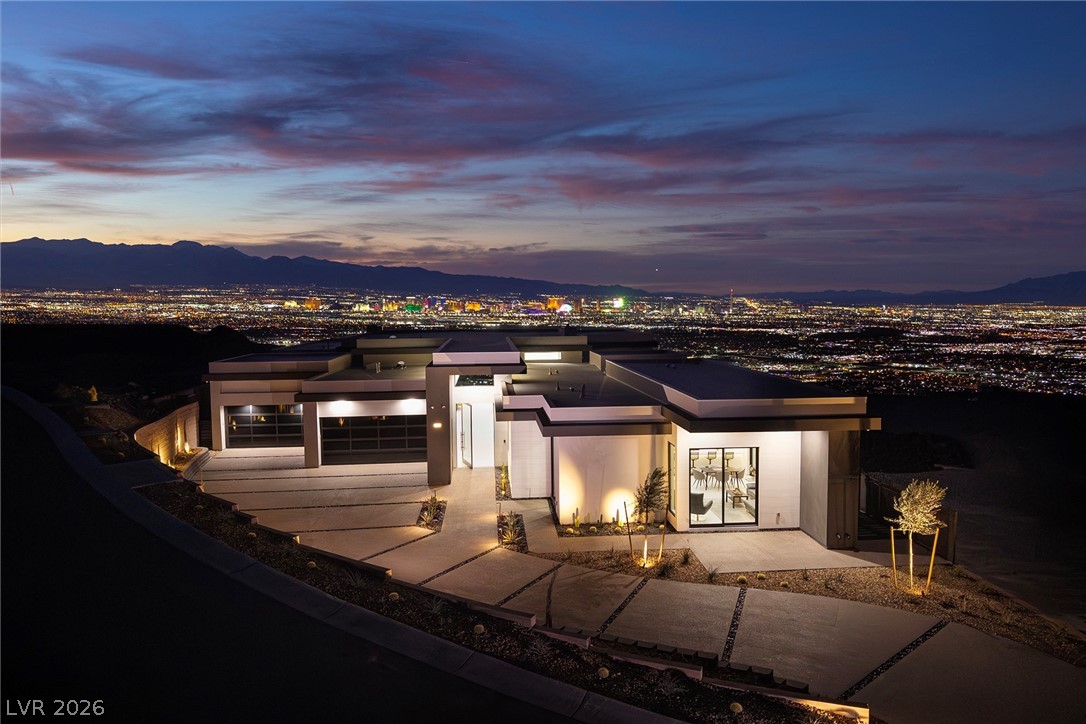 563 Grand Rim Drive Henderson NV 89012