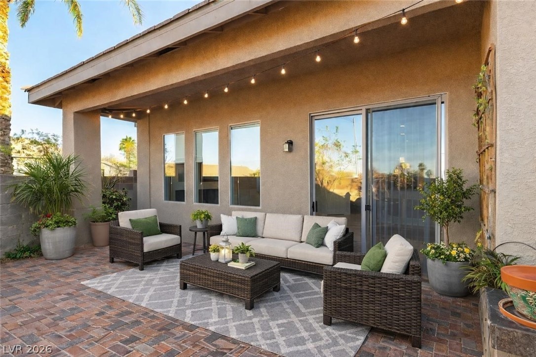 252 Spring River Avenue Las Vegas NV 89123
