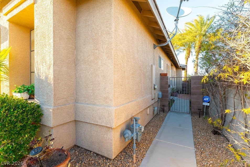 252 Spring River Avenue Las Vegas NV 89123