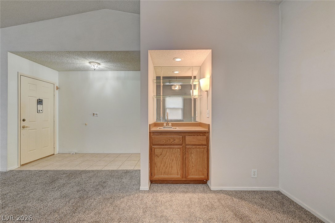4432 Live Oak Drive Las Vegas NV 89121