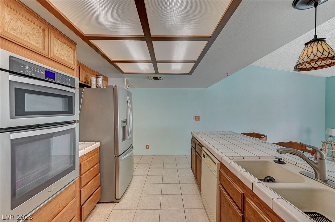 4432 Live Oak Drive Las Vegas NV 89121