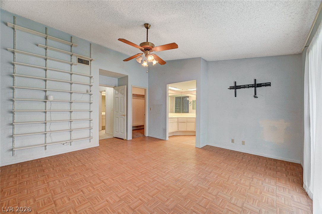 4432 Live Oak Drive Las Vegas NV 89121