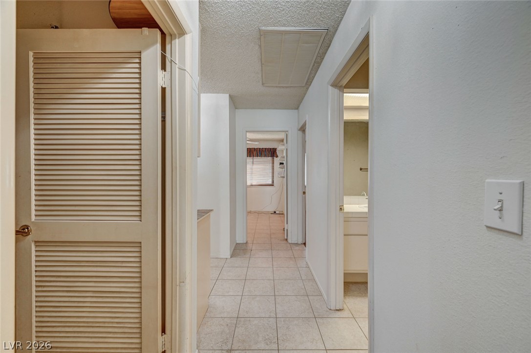 4432 Live Oak Drive Las Vegas NV 89121