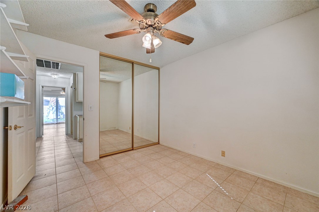 4432 Live Oak Drive Las Vegas NV 89121