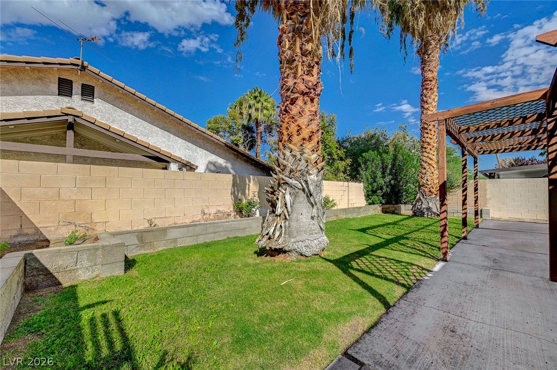 4432 Live Oak Drive Las Vegas NV 89121