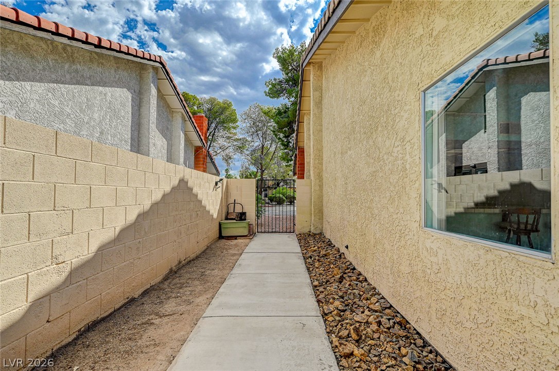 4432 Live Oak Drive Las Vegas NV 89121