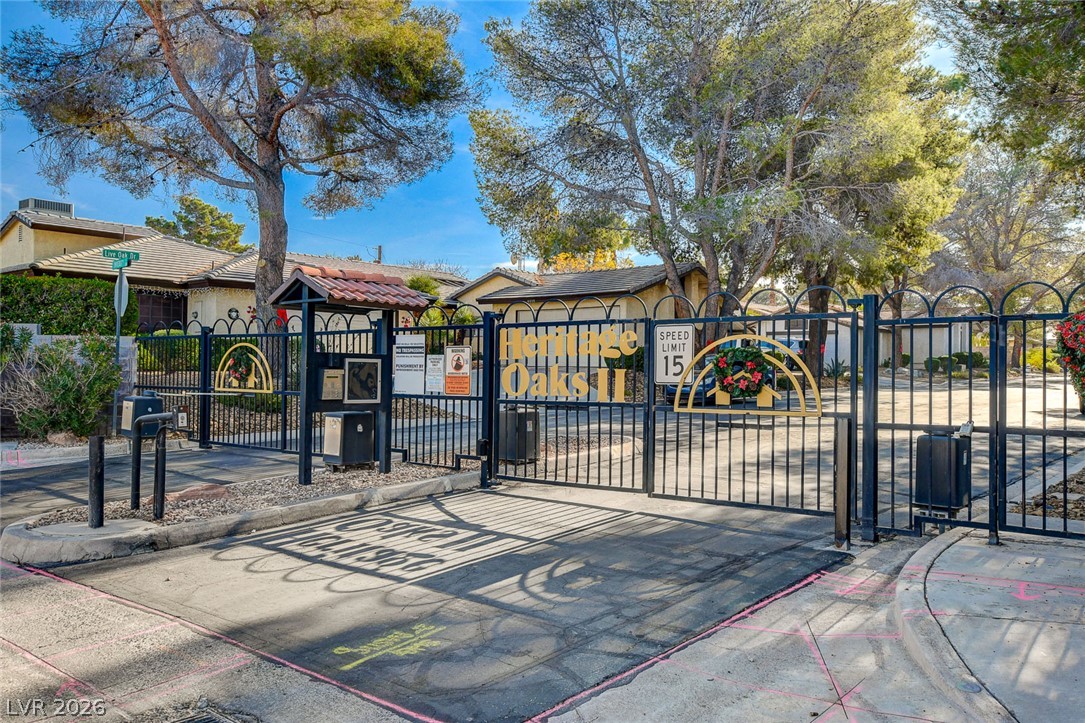 4432 Live Oak Drive Las Vegas NV 89121