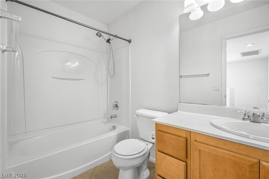 5552 Overlook Valley Street North Las Vegas NV 89081