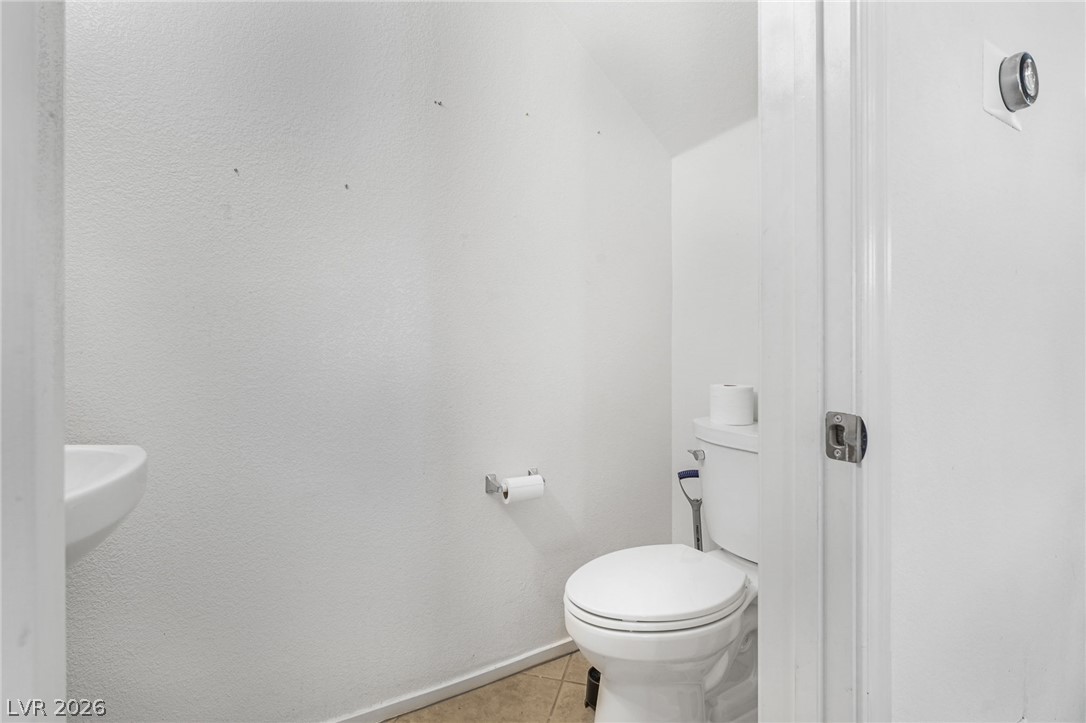 5552 Overlook Valley Street North Las Vegas NV 89081