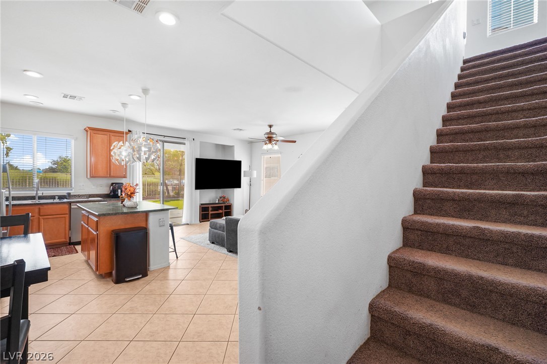 5552 Overlook Valley Street North Las Vegas NV 89081