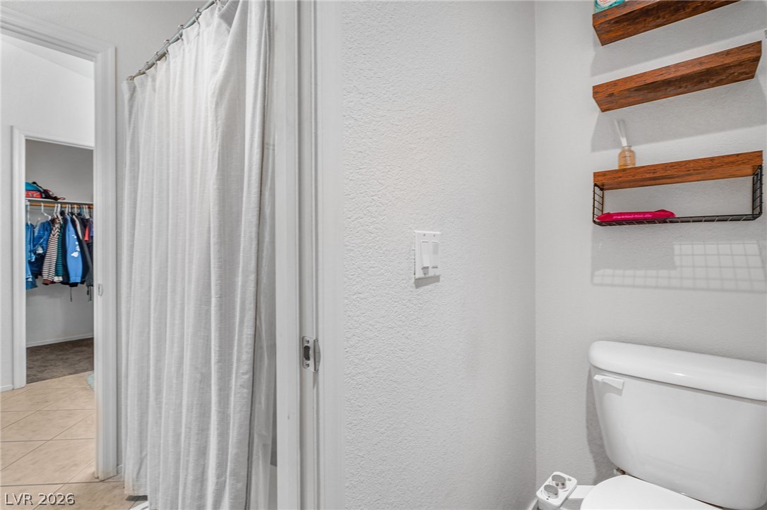 5552 Overlook Valley Street North Las Vegas NV 89081