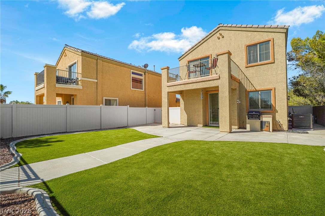 5552 Overlook Valley Street North Las Vegas NV 89081