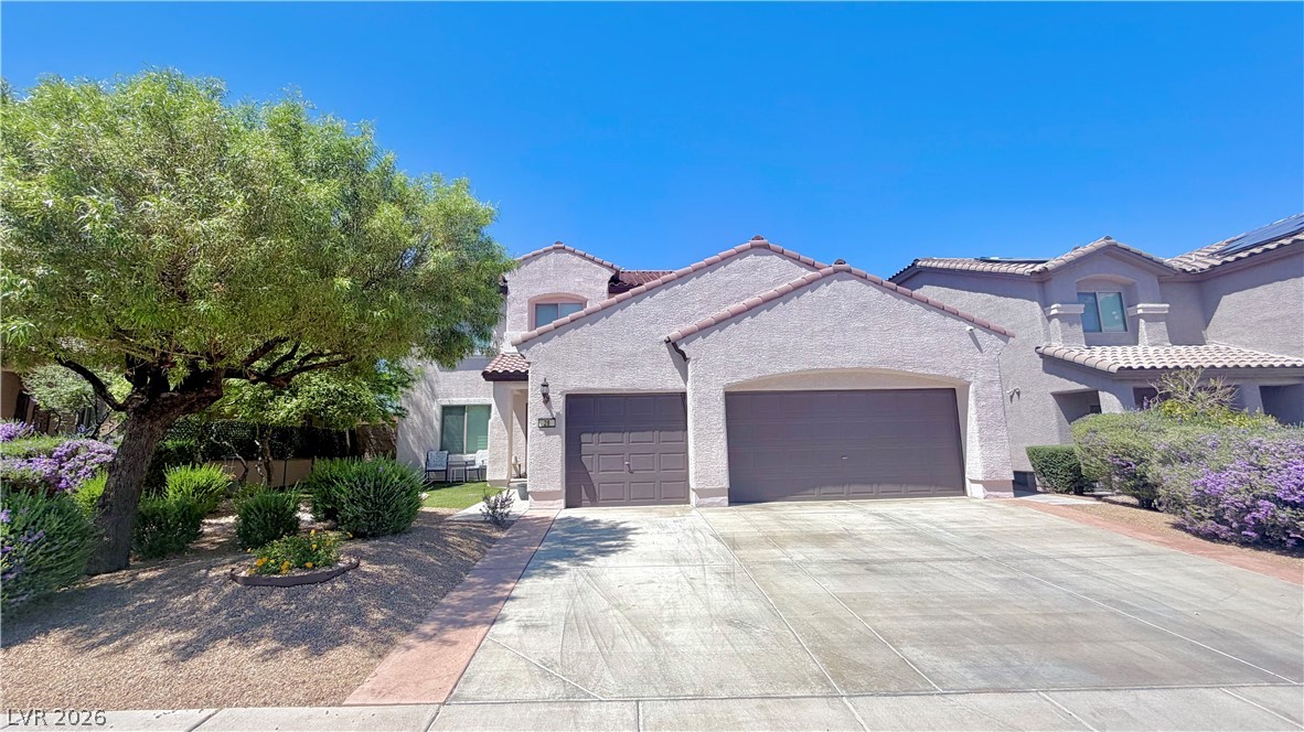 28 Gentilly Lace Avenue Henderson NV 89002