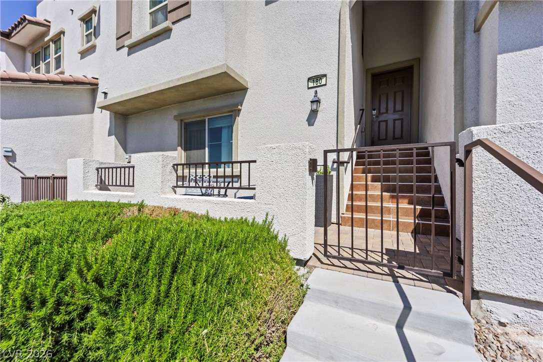 180 Petaluma Valley Drive Las Vegas NV 89138