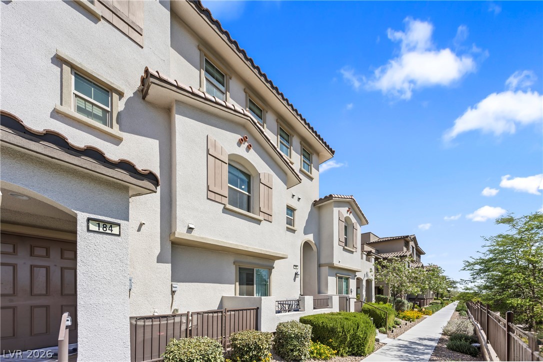 180 Petaluma Valley Drive Las Vegas NV 89138