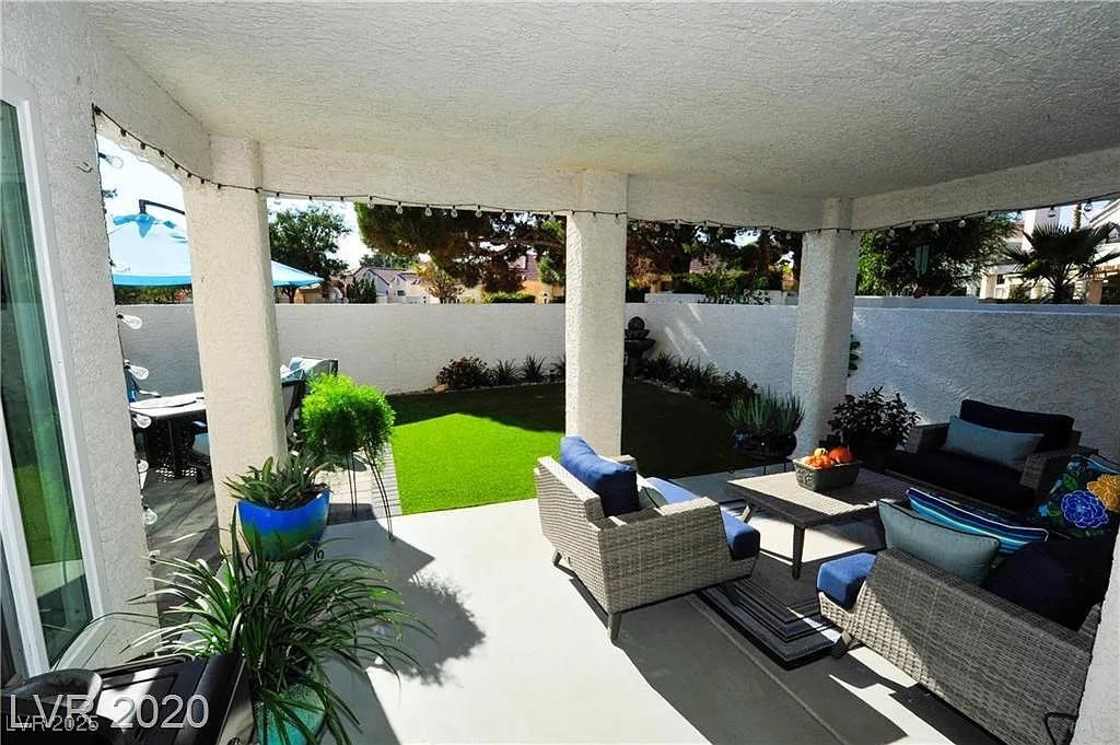 7200 Painted Shadows Way Las Vegas NV 89149
