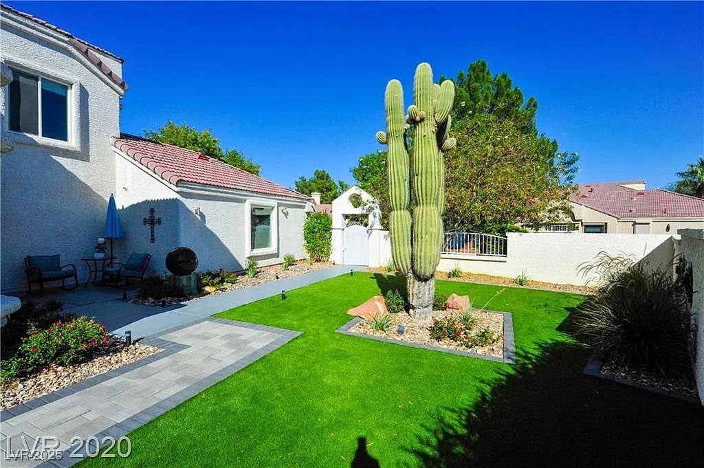 7200 Painted Shadows Way Las Vegas NV 89149