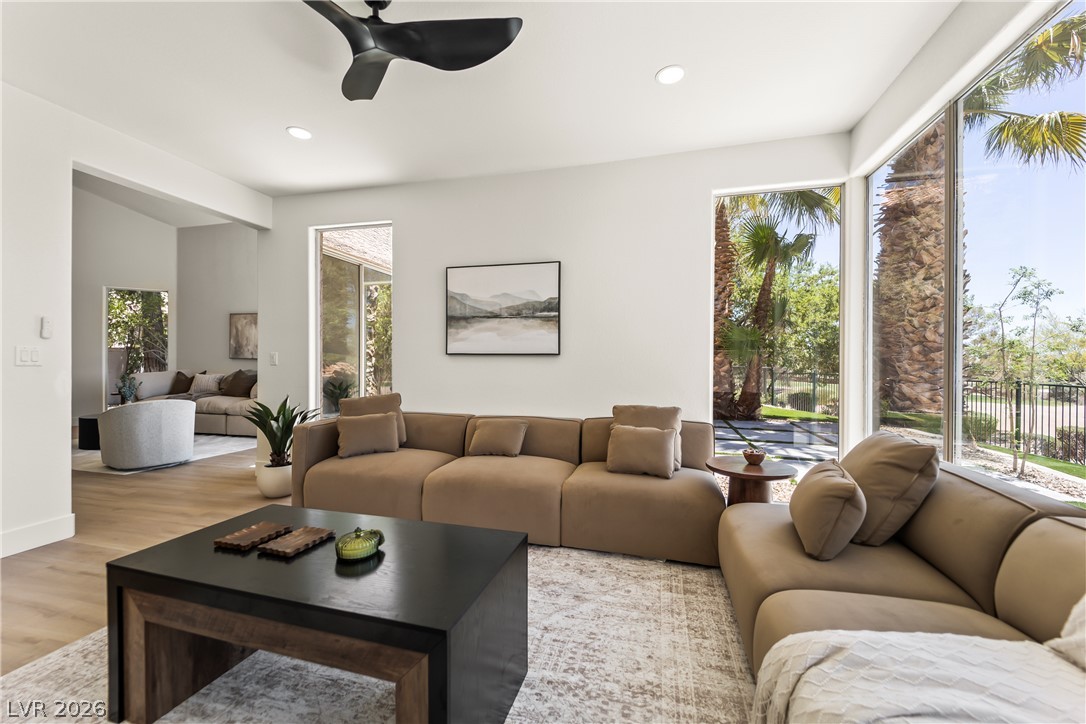 8921 Diamond Falls Drive Las Vegas NV 89117