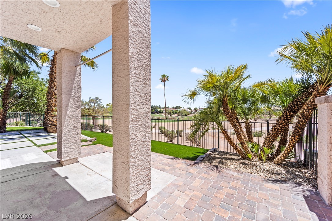 8921 Diamond Falls Drive Las Vegas NV 89117