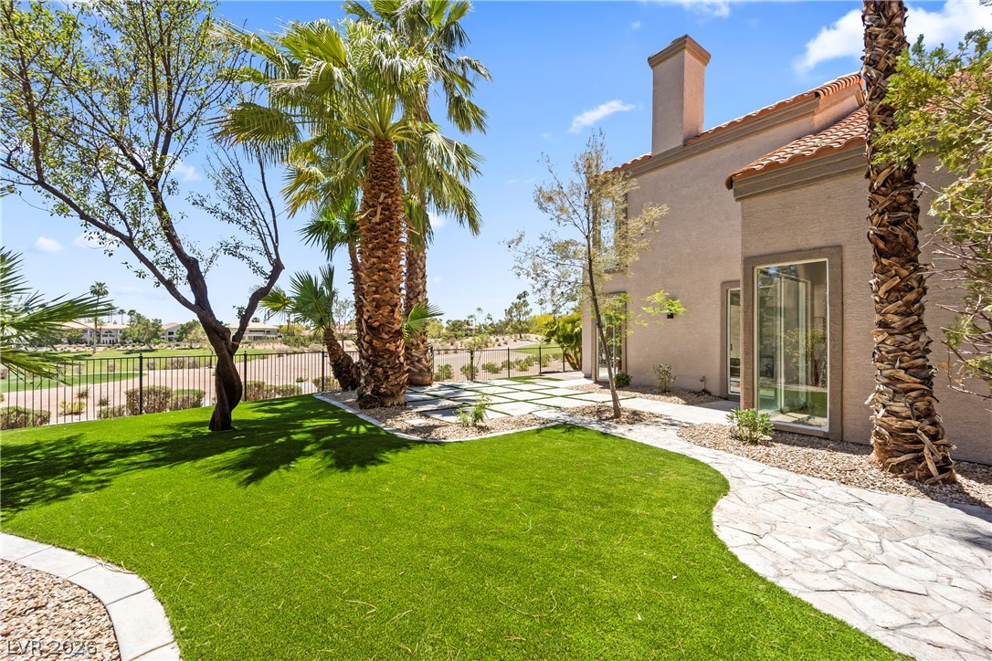 8921 Diamond Falls Drive Las Vegas NV 89117